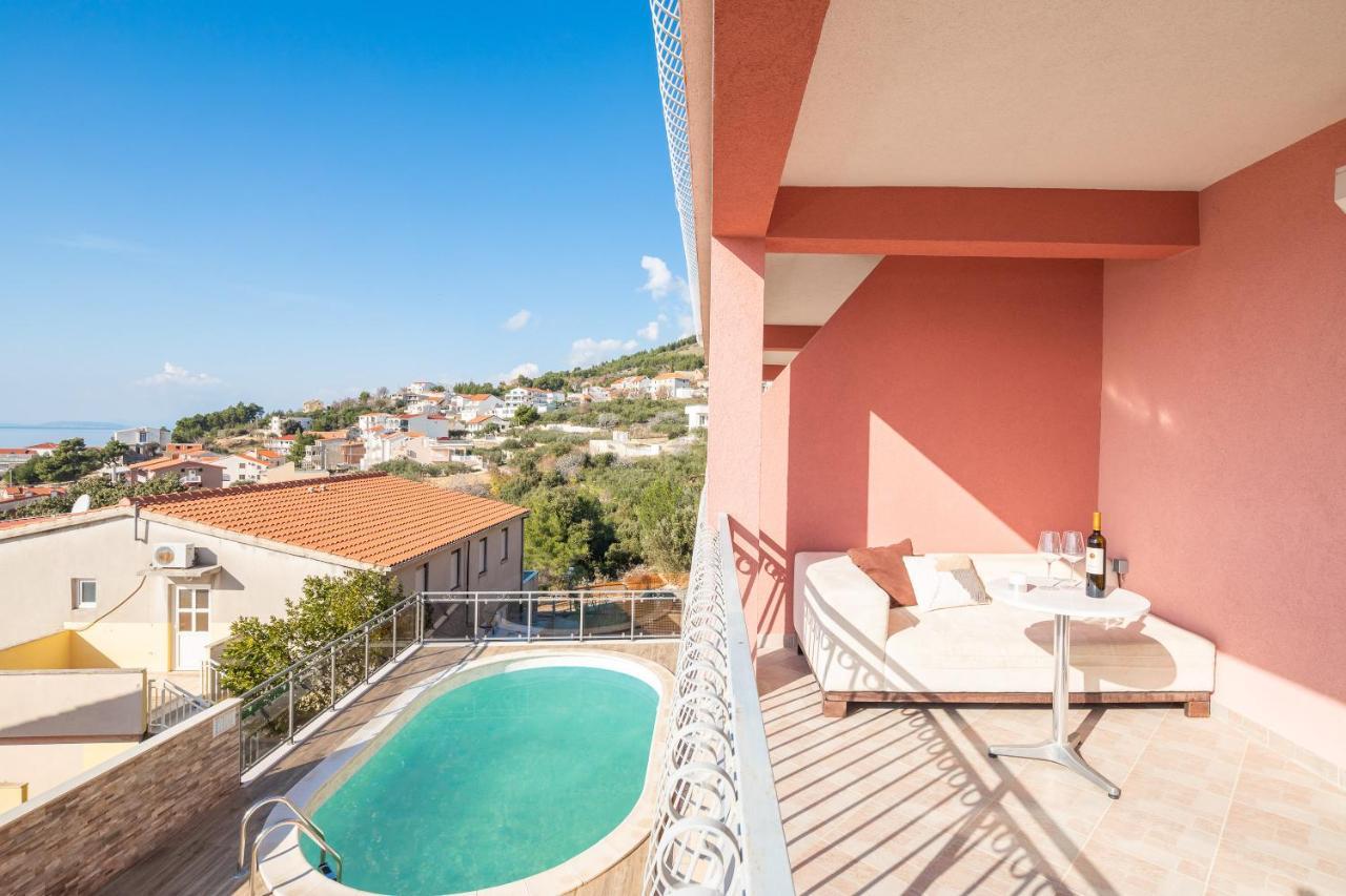 Solaris Holiday Home - Private Pool Stanici ภายนอก รูปภาพ